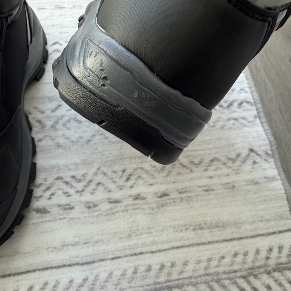 Quechua Kids Snow Boots - Black and Pink - Picture 5 of 7